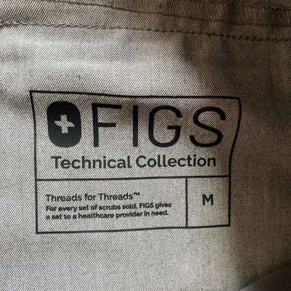 FIGS REMIX Pisco™ Paneled Classic Pant - Picture 3 of 4